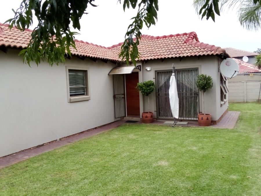 3 Bedroom Property for Sale in Alveda Gauteng