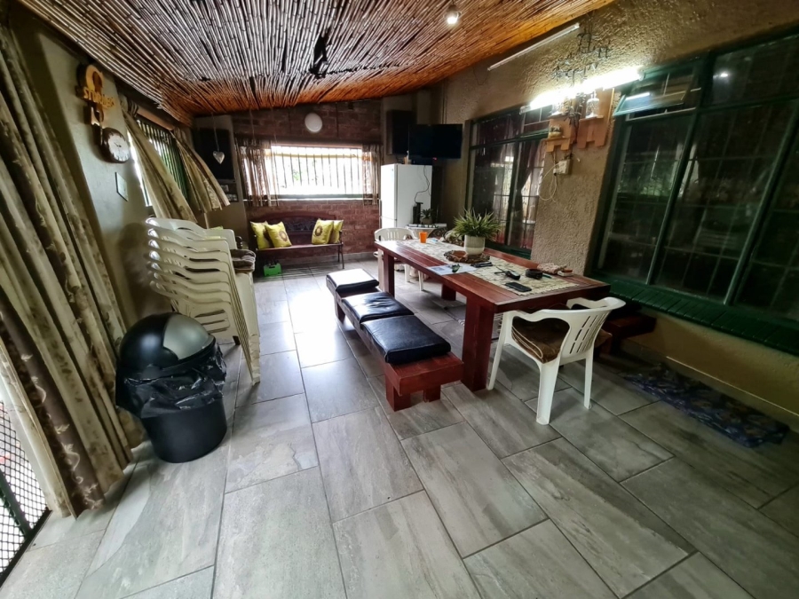 3 Bedroom Property for Sale in Vasfontein AH Gauteng