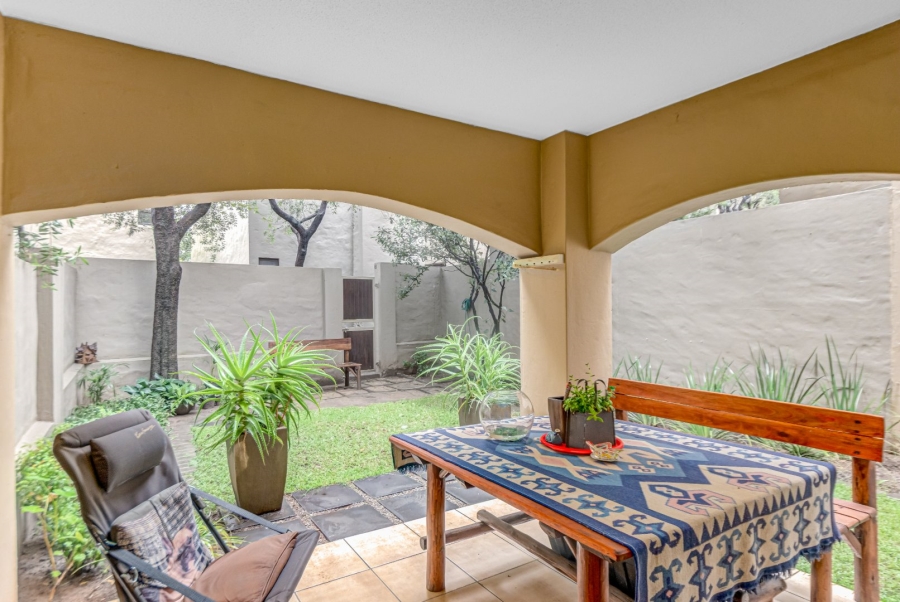 1 Bedroom Property for Sale in Lonehill Gauteng