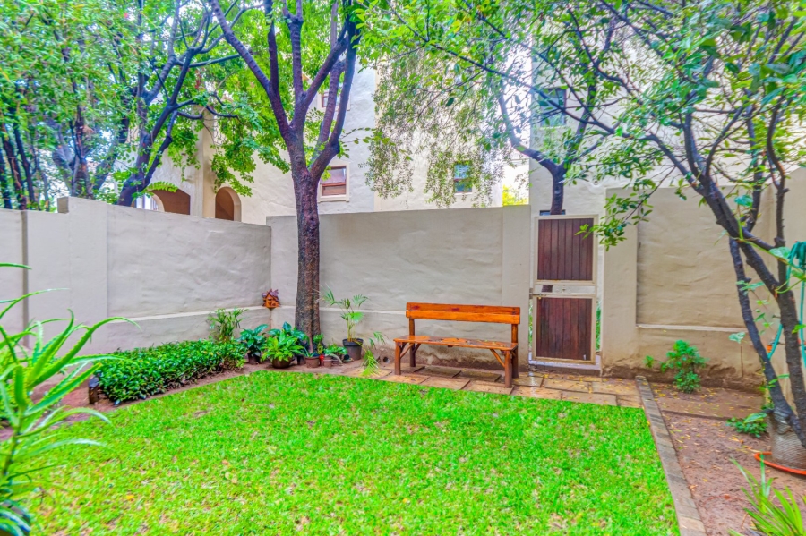 1 Bedroom Property for Sale in Lonehill Gauteng