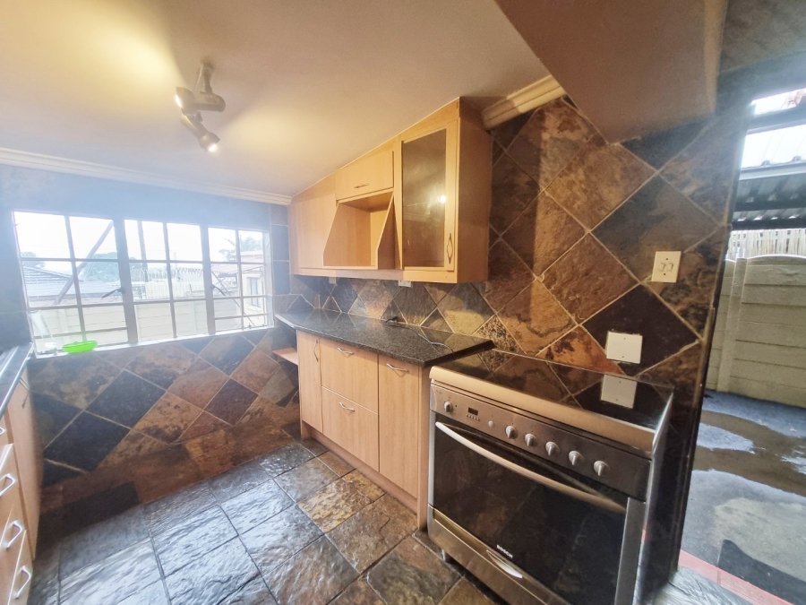 To Let 3 Bedroom Property for Rent in Primrose Gauteng