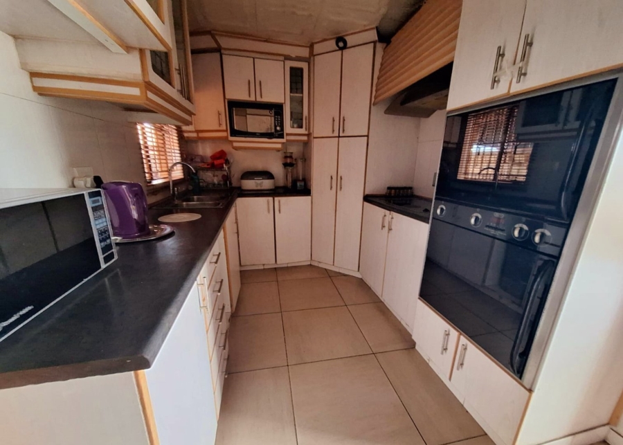 3 Bedroom Property for Sale in Mamelodi East Gauteng