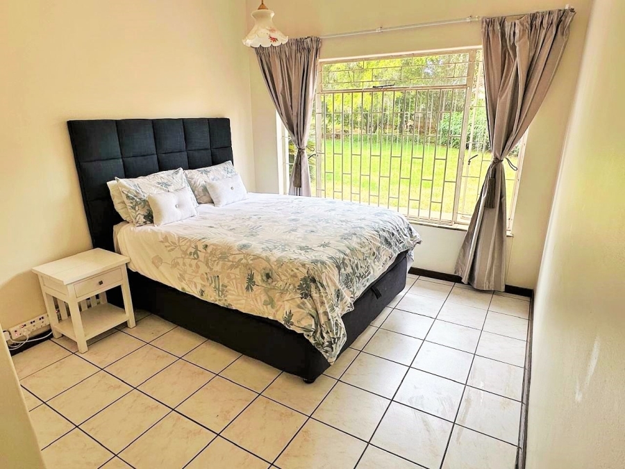 4 Bedroom Property for Sale in Wierda Park Gauteng