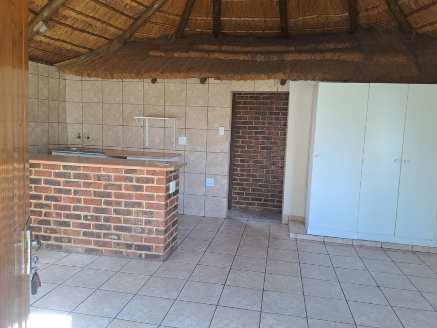 To Let 1 Bedroom Property for Rent in Lilyvale Gauteng