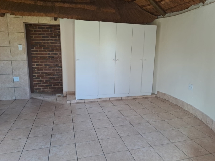 To Let 1 Bedroom Property for Rent in Lilyvale Gauteng