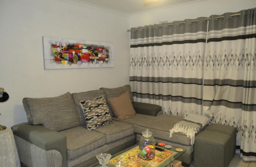 1 Bedroom Property for Sale in Eden Glen Gauteng