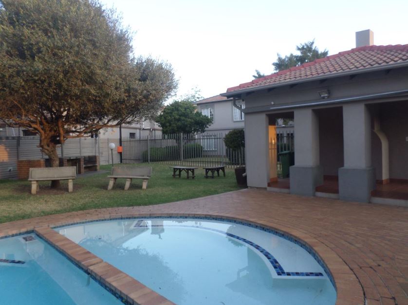 1 Bedroom Property for Sale in Eden Glen Gauteng