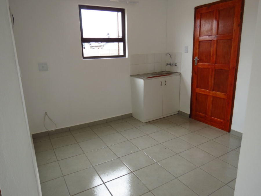 2 Bedroom Property for Sale in Windmill Park Gauteng