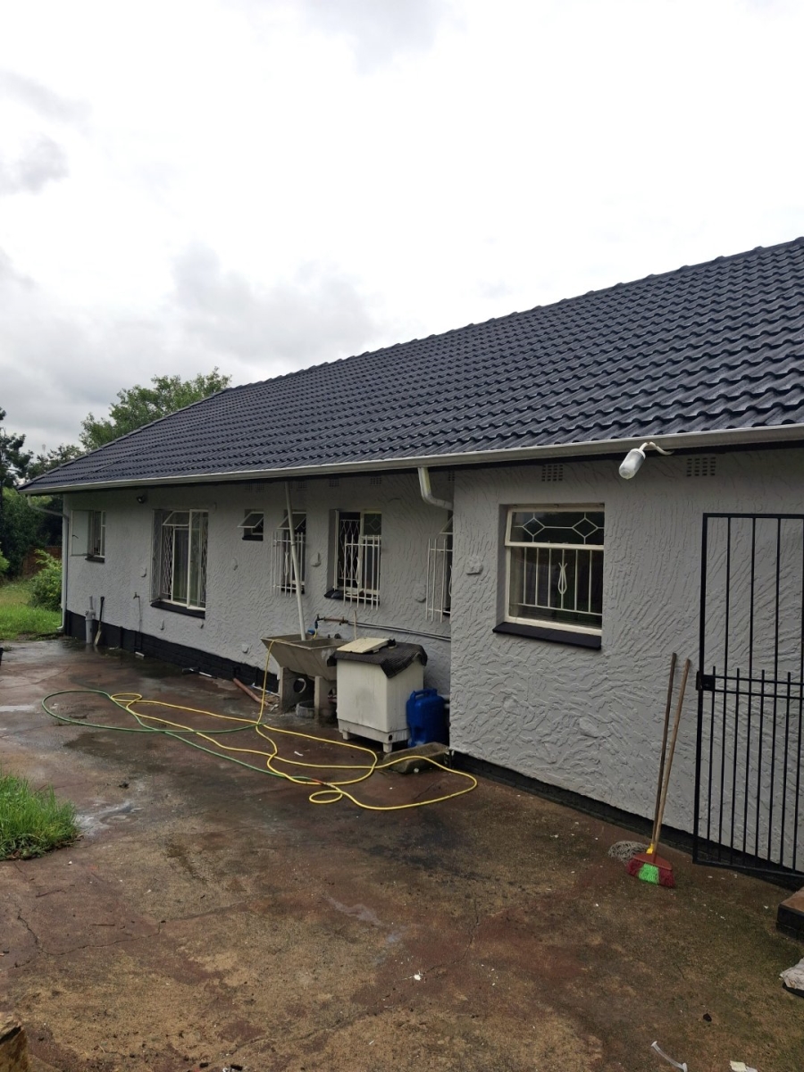 3 Bedroom Property for Sale in Lombardy East Gauteng