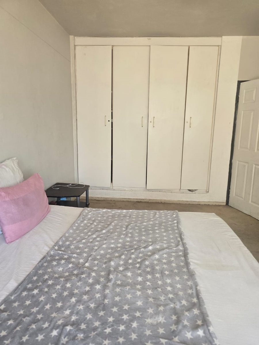 1 Bedroom Property for Sale in Sunnyside Gauteng