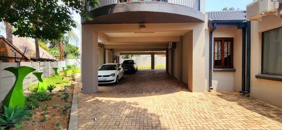  Bedroom Property for Sale in Moreleta Park Gauteng