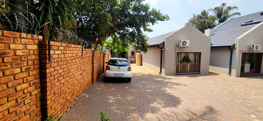  Bedroom Property for Sale in Moreleta Park Gauteng