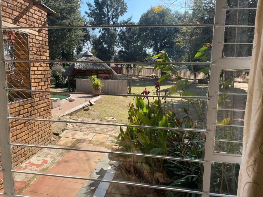 7 Bedroom Property for Sale in Elandsfontein Gauteng