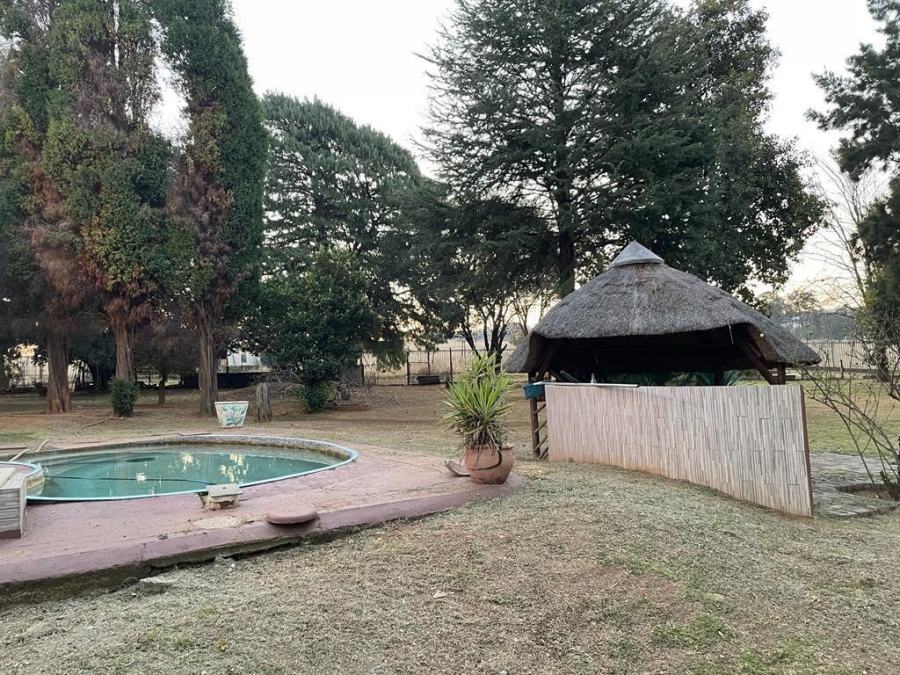 7 Bedroom Property for Sale in Elandsfontein Gauteng