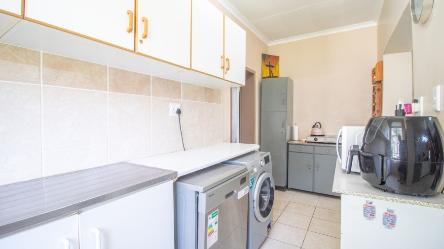 3 Bedroom Property for Sale in Northmead Gauteng