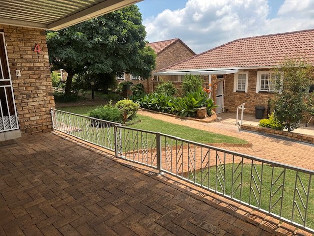 3 Bedroom Property for Sale in Noordheuwel Gauteng