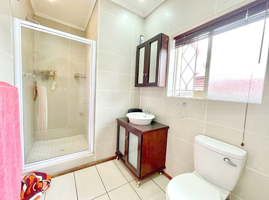 4 Bedroom Property for Sale in Mulbarton Gauteng