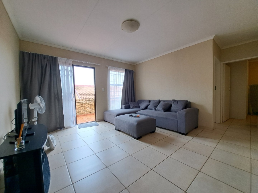 2 Bedroom Property for Sale in Amorosa Gauteng