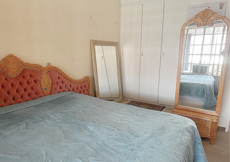 1 Bedroom Property for Sale in Noordheuwel Gauteng