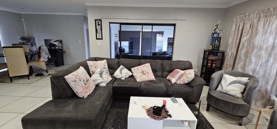 3 Bedroom Property for Sale in Zambezi Manor Lifestyle Estate Gauteng