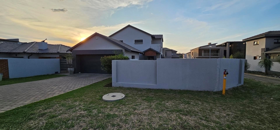 3 Bedroom Property for Sale in Zambezi Manor Lifestyle Estate Gauteng