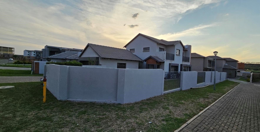 3 Bedroom Property for Sale in Zambezi Manor Lifestyle Estate Gauteng