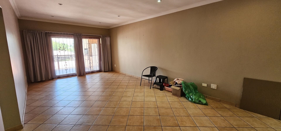 2 Bedroom Property for Sale in Kenleaf Gauteng