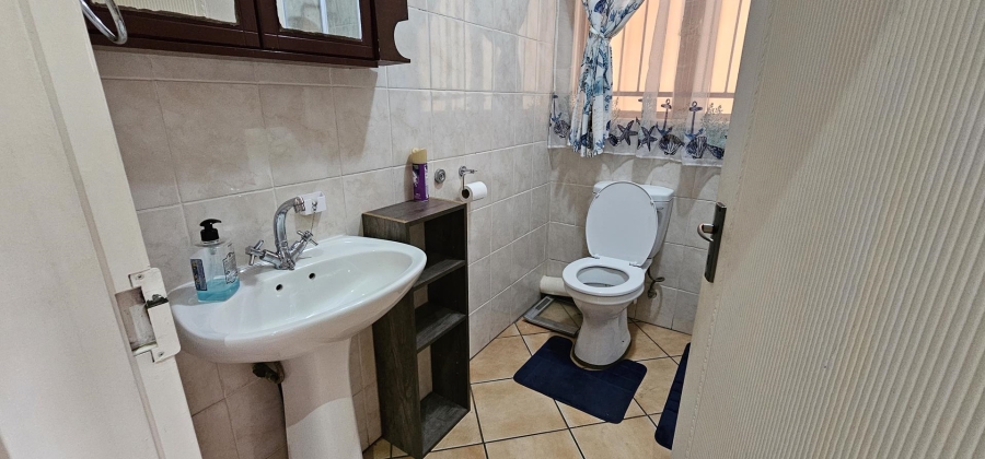 2 Bedroom Property for Sale in Kenleaf Gauteng