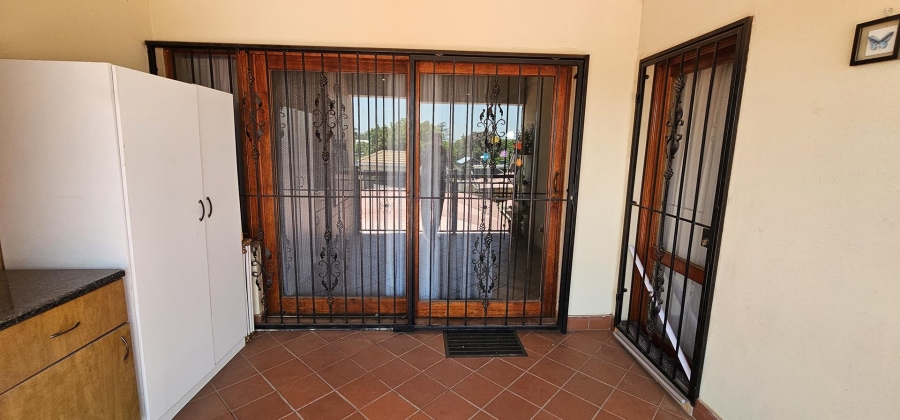 2 Bedroom Property for Sale in Kenleaf Gauteng