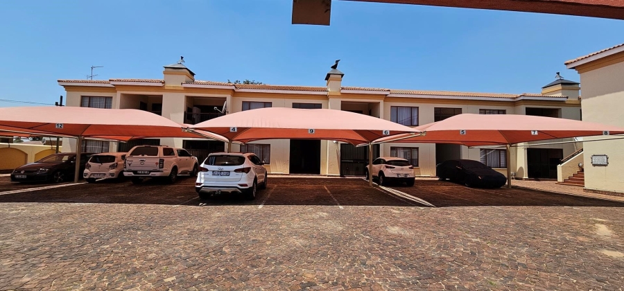 2 Bedroom Property for Sale in Kenleaf Gauteng