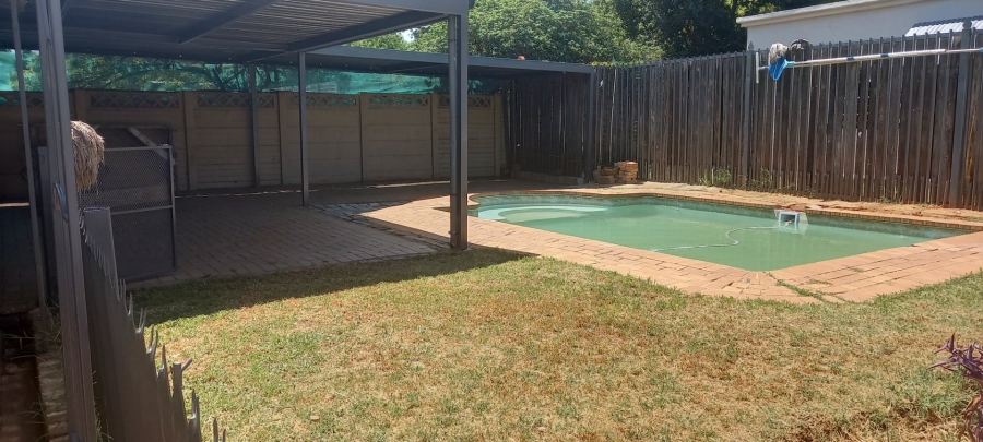 3 Bedroom Property for Sale in Eloffsdal Gauteng