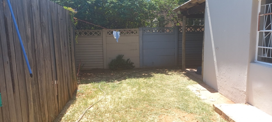 3 Bedroom Property for Sale in Eloffsdal Gauteng