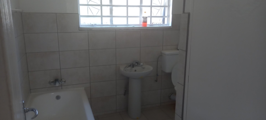 3 Bedroom Property for Sale in Eloffsdal Gauteng