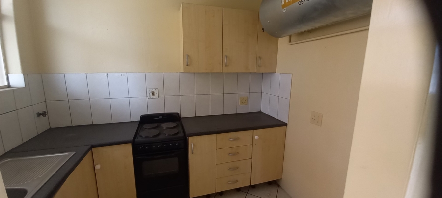 2 Bedroom Property for Sale in Gezina Gauteng