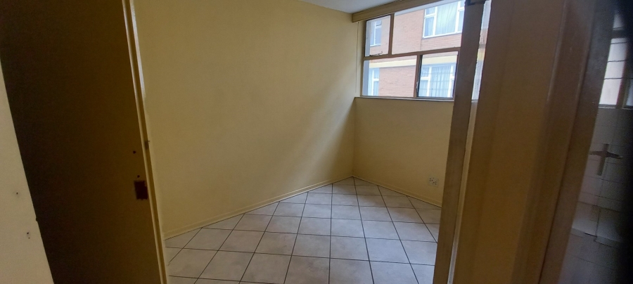 2 Bedroom Property for Sale in Gezina Gauteng