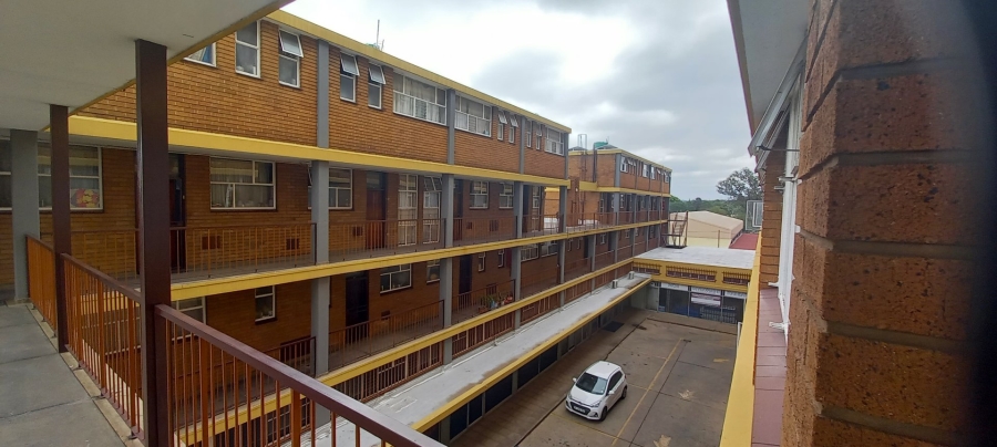 2 Bedroom Property for Sale in Gezina Gauteng