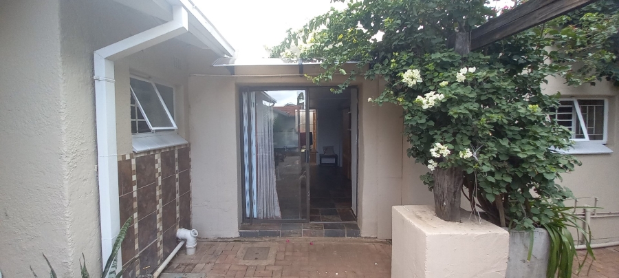 4 Bedroom Property for Sale in Parktown Estate Gauteng