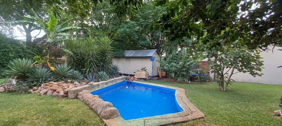 4 Bedroom Property for Sale in Parktown Estate Gauteng