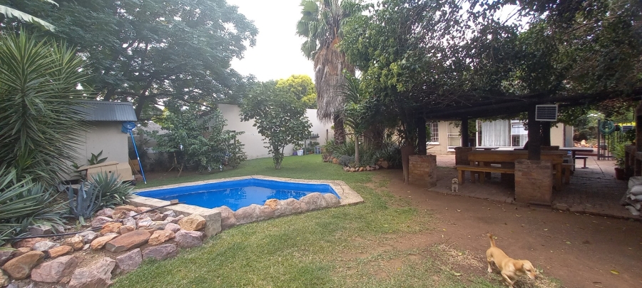 4 Bedroom Property for Sale in Parktown Estate Gauteng