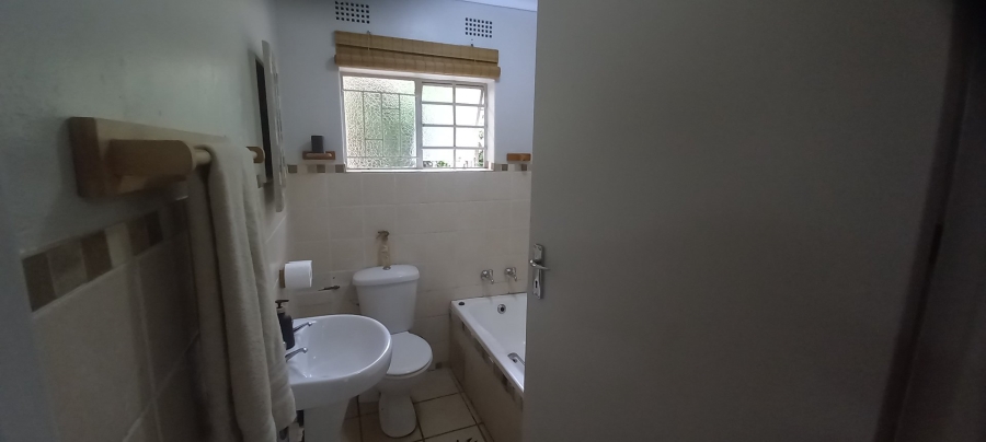 4 Bedroom Property for Sale in Parktown Estate Gauteng