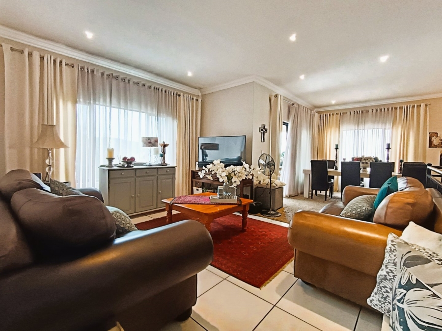 3 Bedroom Property for Sale in Eldo Ridge Estate Gauteng