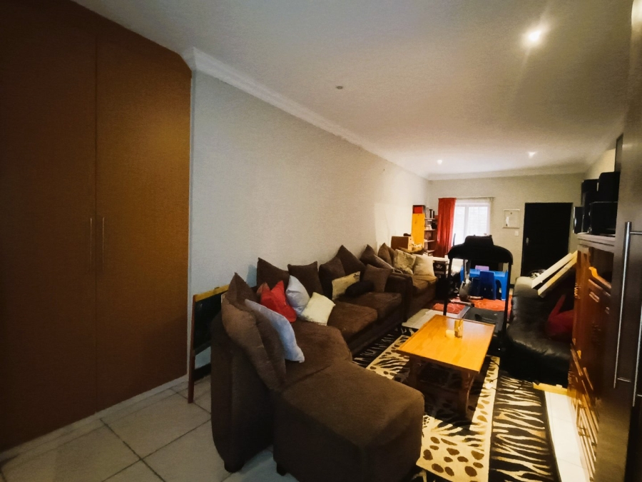 3 Bedroom Property for Sale in Eldo Ridge Estate Gauteng