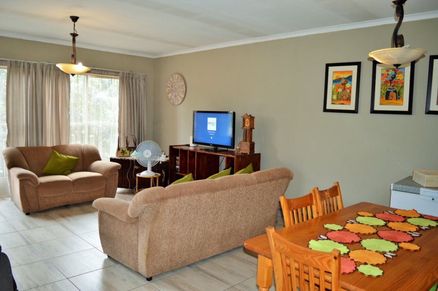 2 Bedroom Property for Sale in Villieria Gauteng