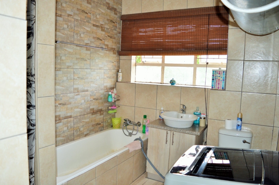 2 Bedroom Property for Sale in Villieria Gauteng