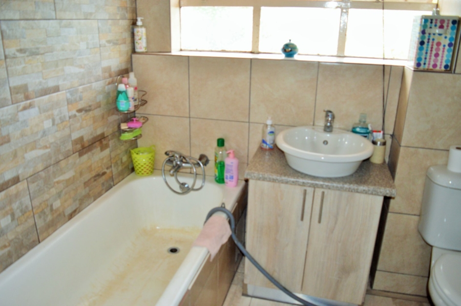 2 Bedroom Property for Sale in Villieria Gauteng