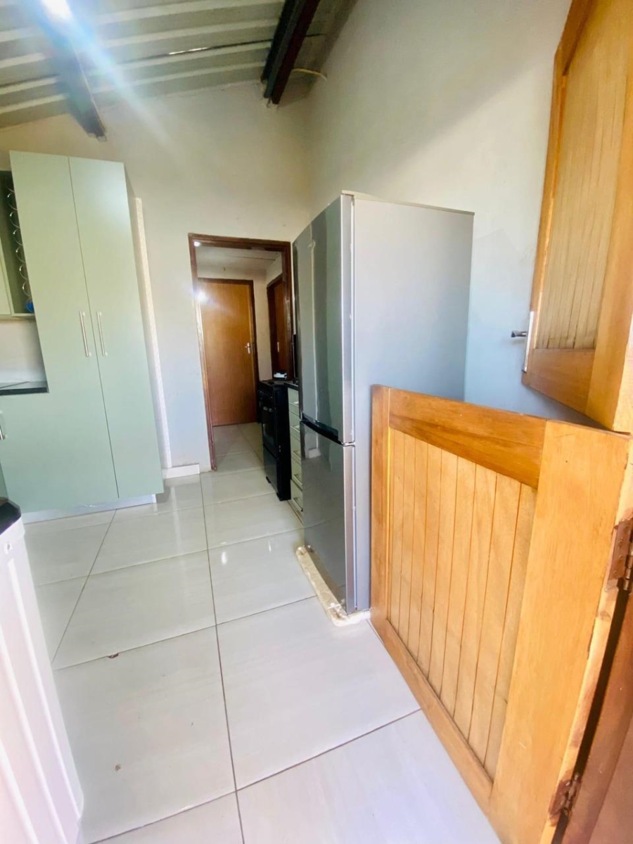 2 Bedroom Property for Sale in Orlando West Gauteng