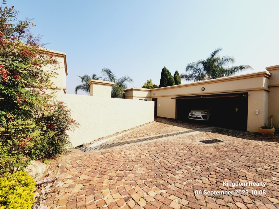 3 Bedroom Property for Sale in Moreleta Park Gauteng