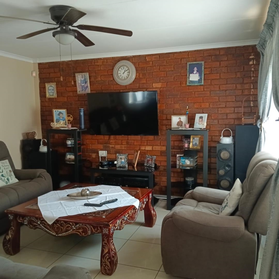 3 Bedroom Property for Sale in Norkem Park Gauteng