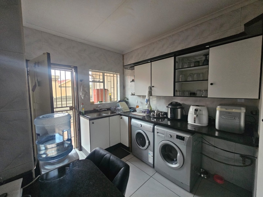 4 Bedroom Property for Sale in Atlasville Gauteng