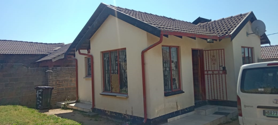 2 Bedroom Property for Sale in Kaalfontein Gauteng